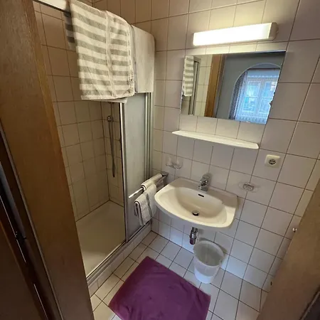 Forsthof Bed and Breakfast 3*