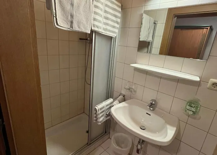 Forsthof Bed and Breakfast 3*