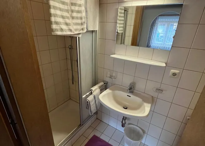 Forsthof Bed and Breakfast 3*