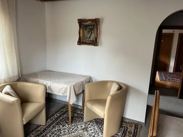 Forsthof Bed and Breakfast